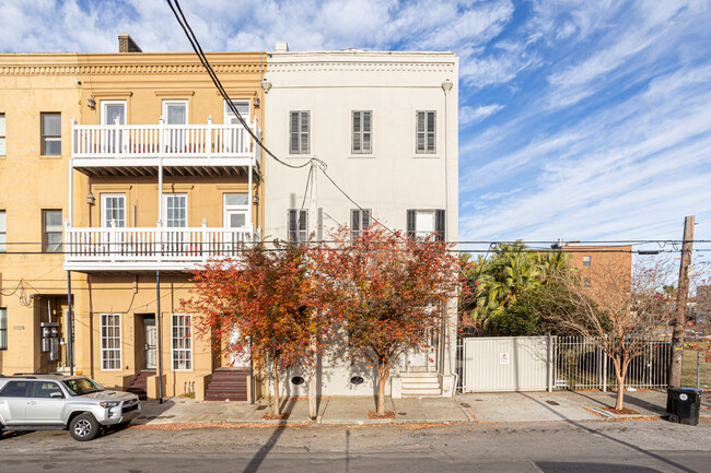 1717 Carondelet St in New Orleans, LA - Building Photo - Building Photo