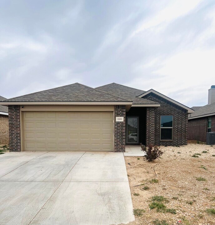 2101 Kirksey Ave in Lubbock, TX - Building Photo