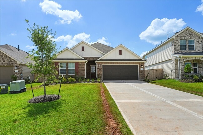 property at 10012 Lone Star Lndg Blvd