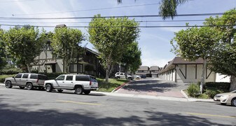 343-351 S Monte Vista St Apartments