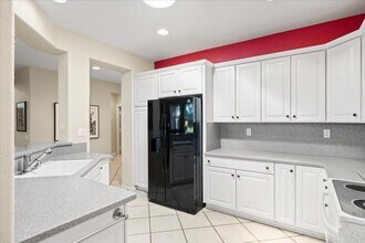 1975 Mary Rose Ln in Lincoln, CA - Building Photo - Building Photo