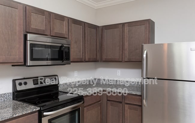 30914 LA-16 in Denham Springs, LA - Building Photo - Building Photo