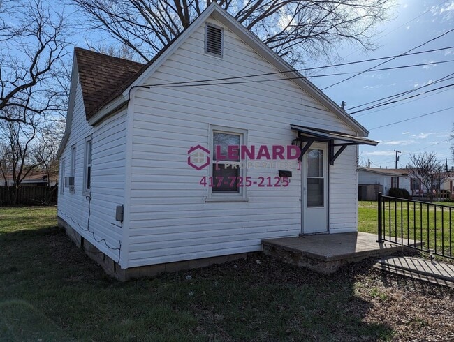 property at 710 W Locust St