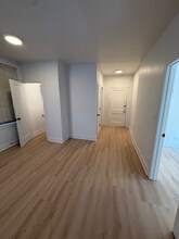 6975 N Bell Ave in Chicago, IL - Building Photo - Building Photo