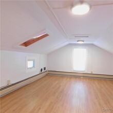 405 Cypress St in Liverpool, NY - Building Photo - Building Photo