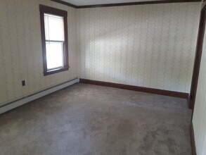 15-21-21 McBride St in Northbridge, MA - Building Photo - Building Photo