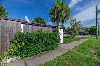 5395 SE 30th Pl in Ocala, FL - Building Photo - Building Photo