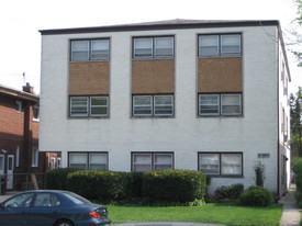 4725 Main St Apartments