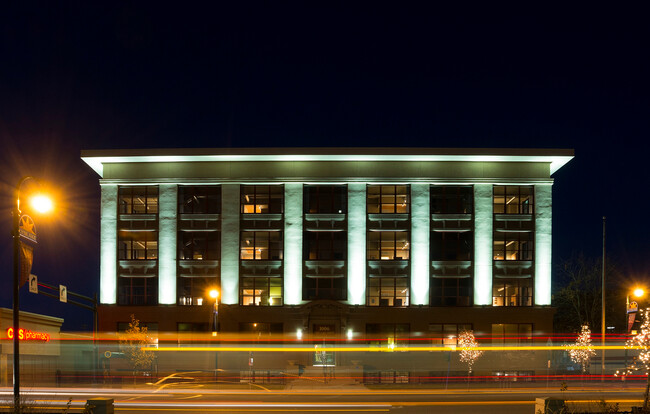 Buzza Lofts of Uptown in Minneapolis, MN - Foto de edificio - Building Photo