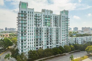 The Edge in West Palm Beach, FL - Building Photo