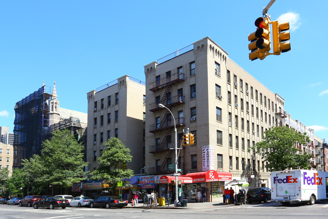 565 W 174th St in New York, NY - Foto de edificio