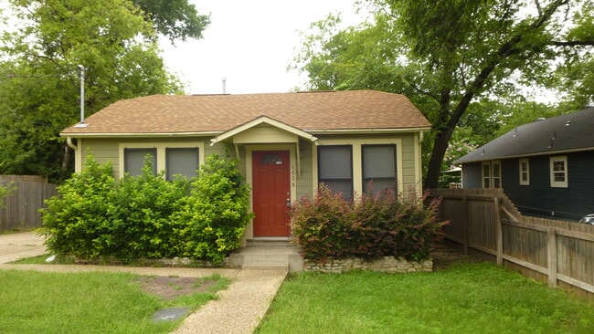 1608 Roma St in Austin, TX - Building Photo - Building Photo