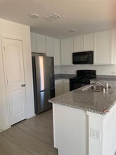 9741 Platteview Rd in Fort Worth, TX - Building Photo - Building Photo