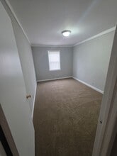 2326 N Cherry St in Winston-Salem, NC - Building Photo - Building Photo