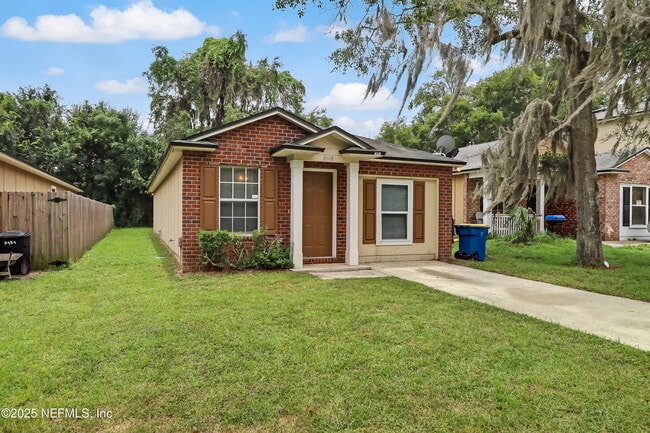 8448 Kona Ave in Jacksonville, FL - Building Photo - Building Photo