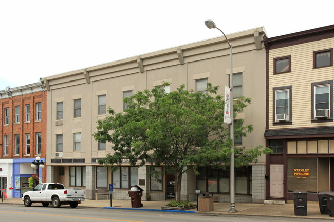 Phoenix House Apartments in Winchester, KY - Building Photo - Building Photo