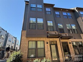 4002 Citra Ln in Charlotte, NC - Building Photo