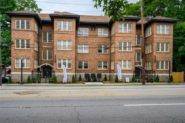 property at 360 Ponce De Leon Ave NE