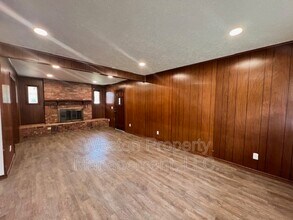 1636 N Ann Arbor Ave in Oklahoma City, OK - Building Photo - Building Photo