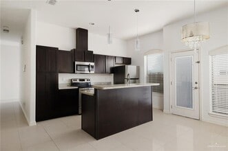 14 Mimosa St in Mission, TX - Building Photo - Building Photo