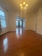 220 Summit Ave in Jersey City, NJ - Building Photo - Building Photo