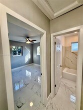 6792 Miramar Pkwy in Miramar, FL - Building Photo - Building Photo