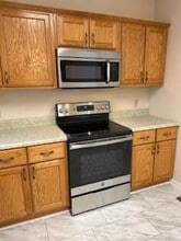 145 Lincoln Park Rd in Burnsville, NC - Building Photo - Building Photo