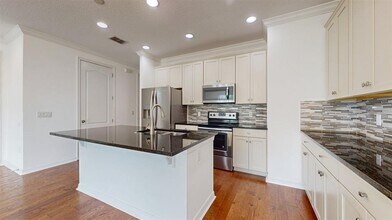 14315 Swanley St in Orlando, FL - Building Photo - Building Photo