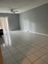 405 S Pine Island Rd in Plantation, FL - Building Photo - Building Photo