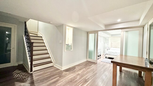 1360 Rolph Terr in Milton, ON - Building Photo - Building Photo