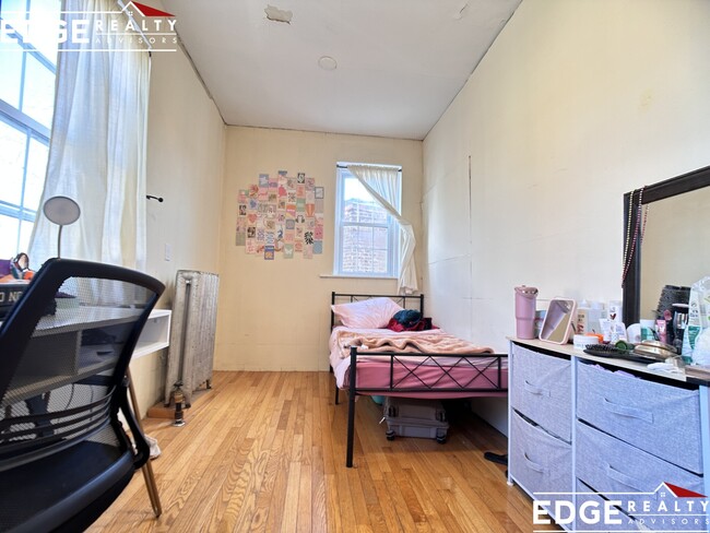 145 Chiswick Rd, Unit 5 in Boston, MA - Building Photo - Building Photo