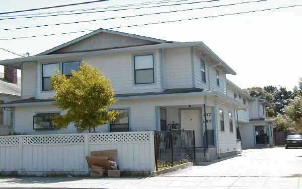 247 N Delaware St in San Mateo, CA - Building Photo - Building Photo