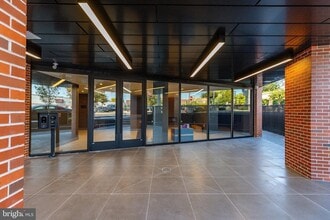 6910 Ridge Ave, Unit 409 in Philadelphia, PA - Building Photo - Building Photo