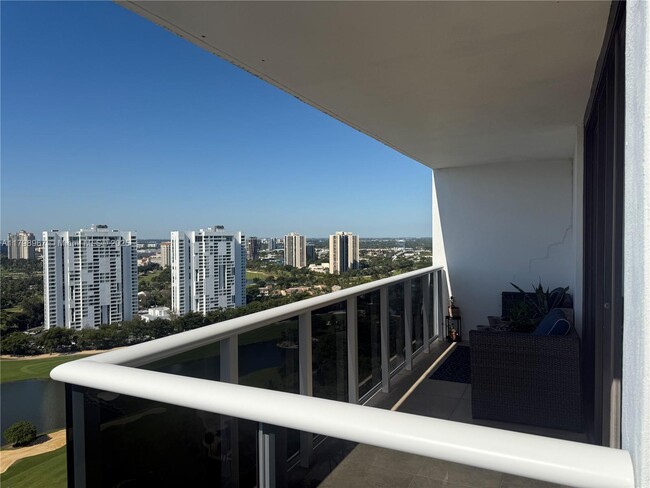 property at 3625 N Country Club Dr