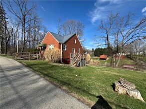 3486 Boyd St in Finleyville, PA - Building Photo - Building Photo