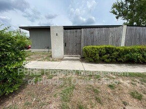 5420 SE 29th Pl in Ocala, FL - Building Photo - Building Photo