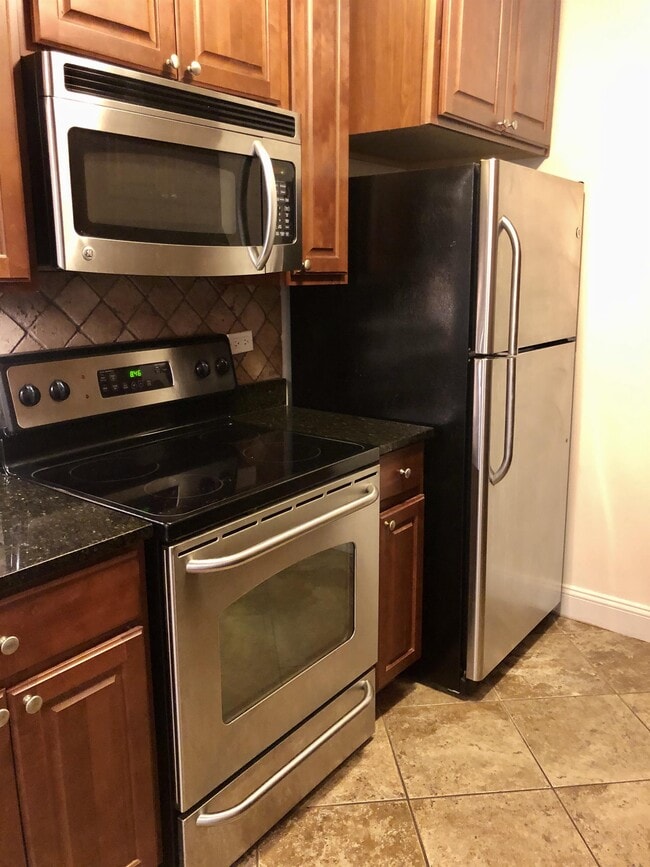 property at 1957 Euclid Ave