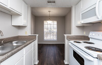 Solara Apartment Homes in San Antonio, TX - Foto de edificio - Interior Photo