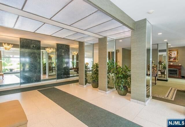 301 Beech St in Hackensack, NJ - Foto de edificio - Building Photo