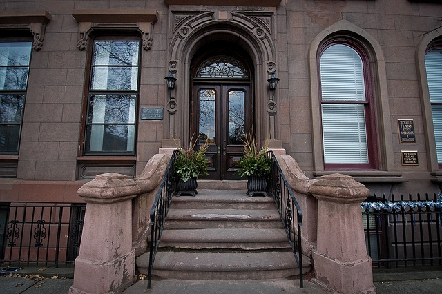 The Winthrop Apartments in Troy, NY - Foto de edificio