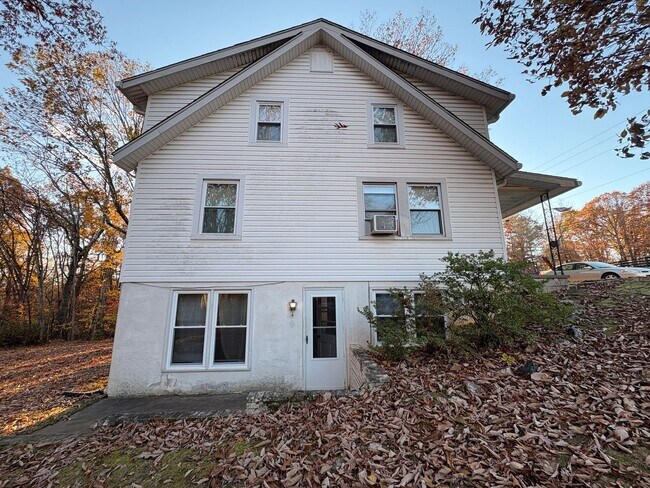 5758 Colonial Hwy in Evington, VA - Building Photo - Building Photo