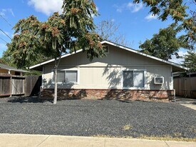 772 Gardella Ave in Oroville, CA - Building Photo