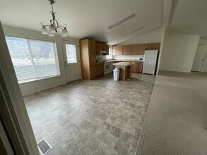 14615 Diamond Ave in Entiat, WA - Building Photo - Building Photo