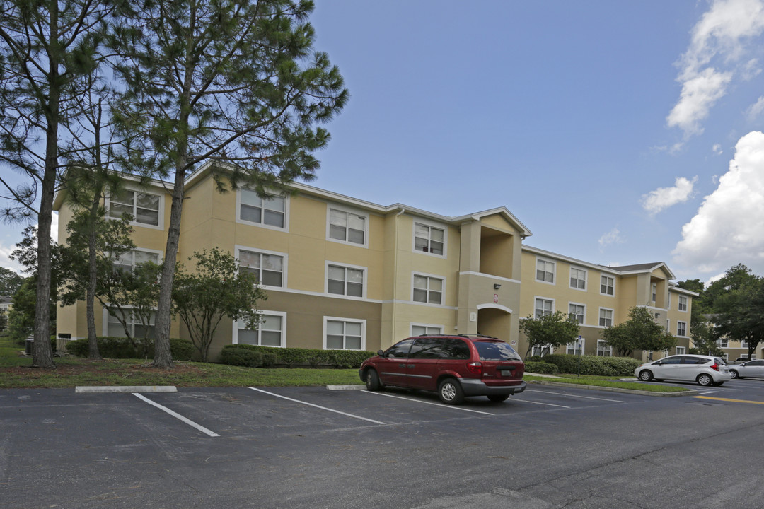 Leigh Meadows Apartments in Jacksonville, FL - Foto de edificio