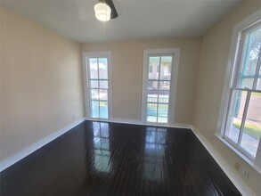 1528 Church St, Unit 1 in Galveston, TX - Building Photo - Building Photo