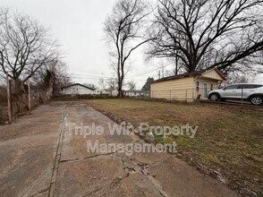 2527 Switzer Ave in Jennings, MO - Building Photo - Building Photo