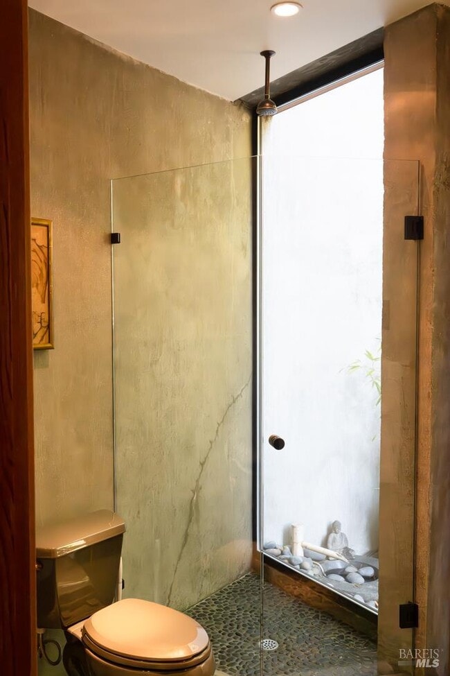 24 Blithedale Terrace in Mill Valley, CA - Building Photo - Building Photo