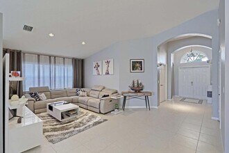 15151 Banbury Ct in Wellington, FL - Building Photo - Building Photo