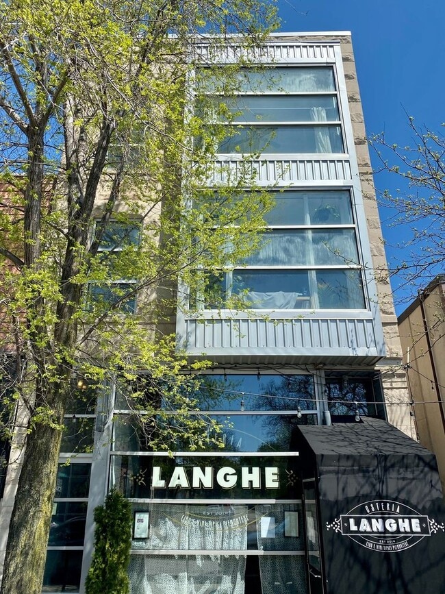 property at 2824 W Armitage Ave