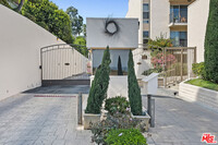 23901 Civic Center Way in Malibu, CA - Building Photo - Building Photo